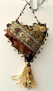 HANGING HEART, beaded *HANDMADE*  hand embroidered, with beads & tassel - Picture 1 of 6