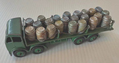 DINKY SUPERTOYS 905 Foden Flat Bed Truck W/ Chains and Custom Barrel Load - Image 1 of 4