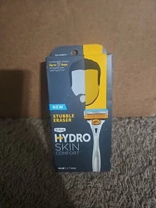 Rasoio Schick Hydro: 3 lame, cancellatore stubble, 2 cartucce - NUOVO - Foto 1 di 2