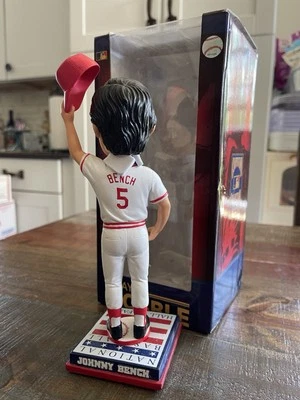 JOHNNY BENCH Cincinnati Reds Legend MLB Hall of Fame Cooperstown Bobblehead NIB! - Image 1 of 2
