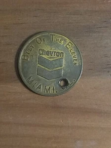 Chevron USA Inc. Charter member southeast division April 1 1977 Miami FL coin - Picture 1 of 2
