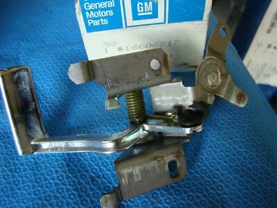 1991-1996 Caprice Impala Inside Door Handle LEFT Roadmaster NOS Genuine GM NEW - Image 1 of 2