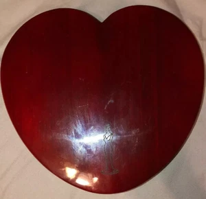 Wooden Heart Shaped Box Madame Chocolat Beverly Hills Magnetic Closure Unique - Picture 1 of 7
