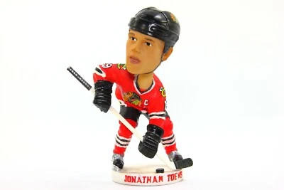 Jonathan Toews Bobblehead Chicago Blackhawks Stadium Giveaway - Imagem 1 de 4