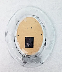 Crystal Frosted Clear Oval 5"x7" Picture Frame - Picture 1 of 5