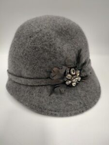 100% Wool Cloche Bucket 1920 Style Gray Hat RHINESTONE Feathers PINS & NEEDLES