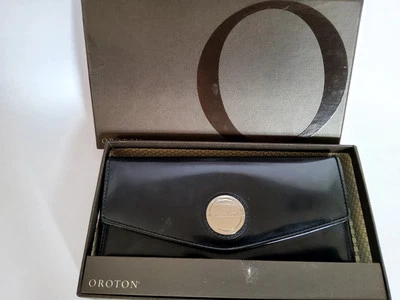 Oroton Slim Metropolitan Clutch Wallet With Box. Black - Image 1 of 4