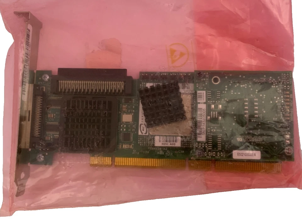Dell PowerEdge PERC4/SC U320 PCI-X SCSI RAID Controller 64MB 0J4588 - Image 1 of 3