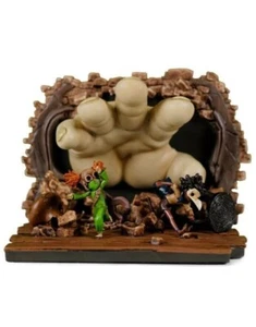 LITTLE NIGHTMARES III 3 ESCAPING MONSTER BABY Hand Diorama Statue Figur LIMITIERT - Bild 1 von 2