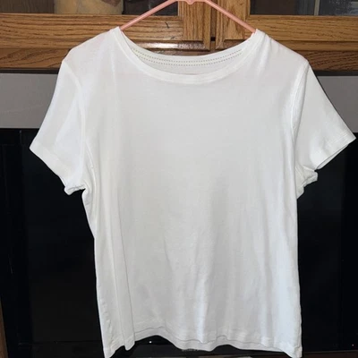 St Johns Bay Womens Size L Short Sleeve Crew Neck White Cotton - Image 1 of 4