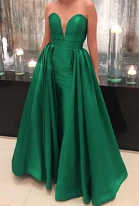 Emerald Gown – Strapless Satin Ball Dress | Size 10 - Picture 1 of 3