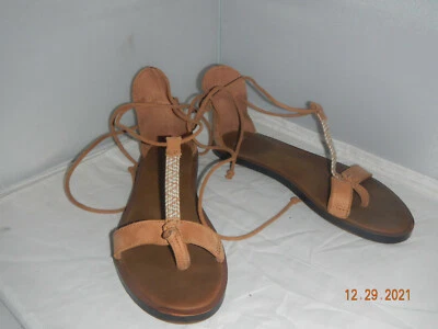 Sandalia gladiador envolvente al tobillo Sanuk Yoga Tierra 1015604 para mujer 7 color camel Foto 1 de 4