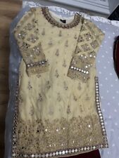asian pakistani indian wedding/party wear dress Size Medium