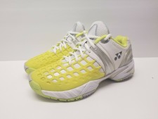 yonex power cushion quattro fit