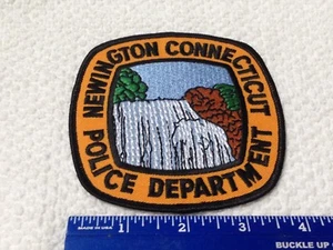 NEWINGTON CONNECTICUT POLICE SHOULDER PATCH - Picture 1 of 1
