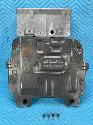 Motor trasero Lexus GX460 bajo cubierta con transmisión bajo cubierta 2010-2021 OEM Foto 1 de 4