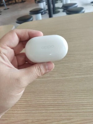 Oppo Enco Buds Lightweight C-type Bluetooth Rechargable 24 Hours Battery Life - Image 1 of 4