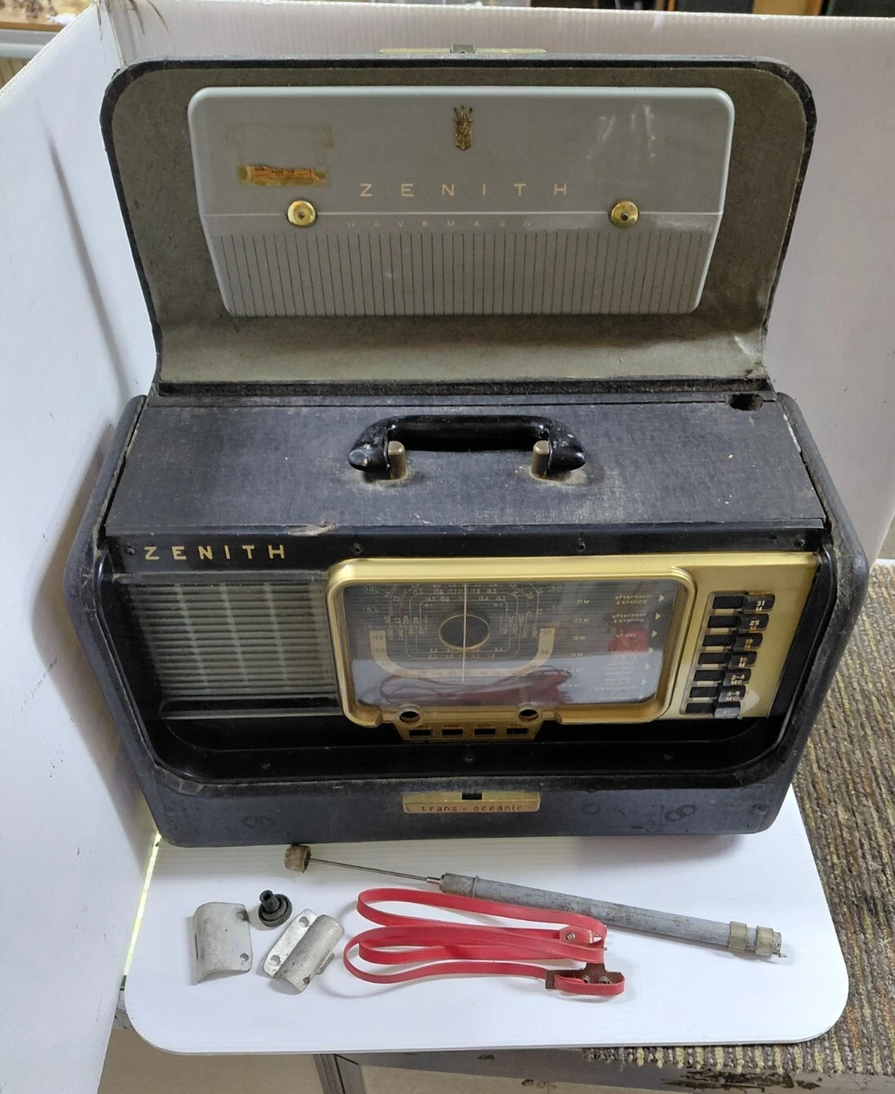 Zenith Radio Parts In Collectible Tube Radios 1950-1959 for sale