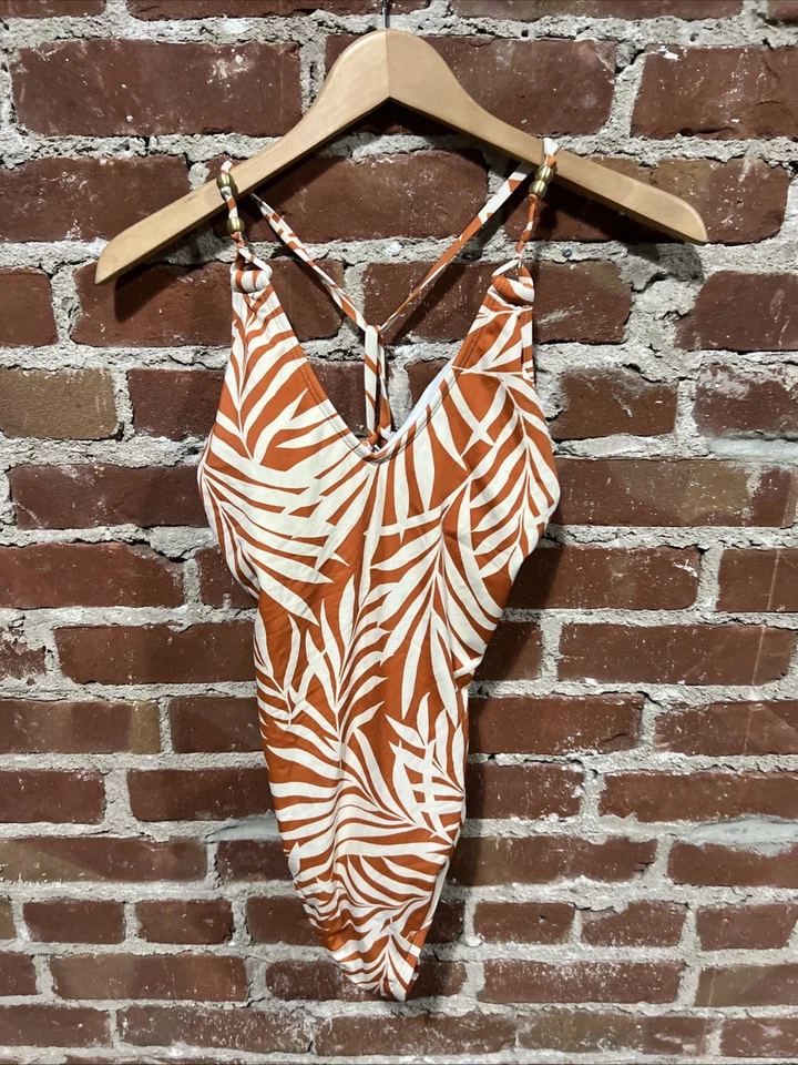 SHADE&SHORE 大号女式多色衬里无线连体泳衣 — 第 1/4 张图片