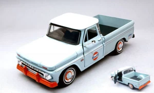 Modellino auto scala 1:24 MotorMax  CHEVROLET C10 FLEETSIDE PICK UP 1966 GULF... - Foto 1 di 1