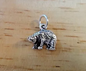 Sterling Silver 2D 13x13mm Polar Bear Zoo Animal Charm hollow on back - Picture 1 of 9