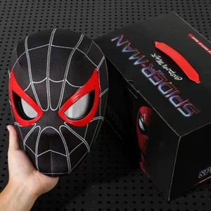 Spiderman Helmet Eye Closing Mask Blinking Eyes Chin-Activate Ability - Picture 1 of 16