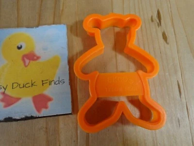 Teddy Bear Cookie Cutter 4" Orange Plastic EKCO  - Image 1 of 3