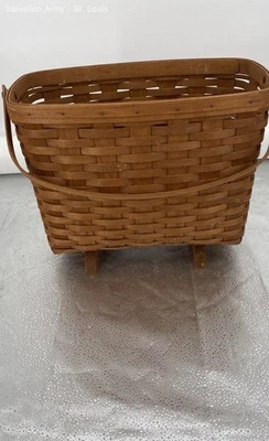 Cesta de cargador Longaberger marrón tejida a mano con asa Foto 1 de 4