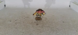 28mm Damaged Metal Thief - Picture 1 of 2