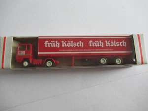 Modelo publicitario Albedo Early Kölsch - Imagen 1 de 6