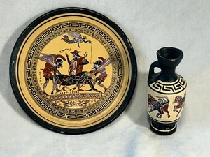 Plato y jarra de cerámica hechos en Grecia - Imagen 1 de 11