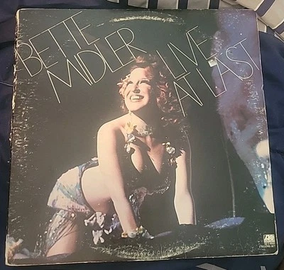 BETTE MIDLER LIVE AT LAST  1977 VINYL LP ATLANTIC DOUBLE LP GATE FOLD SD-2-9000 - Image 1 of 4