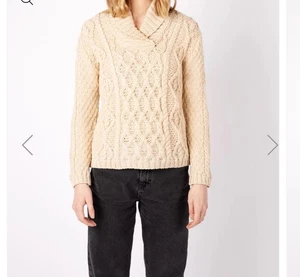 100% Wool Ireland's Eye Cable Knit Cowl Neck Sweater Cream Women’s Large - Picture 1 of 11