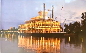 Walt Disney World Village Postcard Empress Lilly restaurant lounge cuisine - Picture 1 of 3