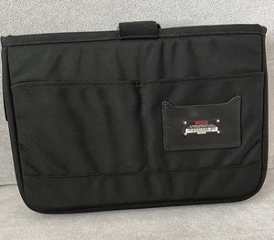 tumi computer sleeve