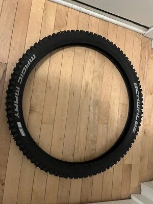 💙NUEVO Neumático Schwalbe Magic Mary - 26 X 2.35 Foto 1 de 4