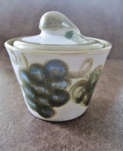 HTF  Sugar Bowl w Lid in VINTAGE OLIVE GREEN by John B. Taylor Louisville  Potte - Picture 1 of 9