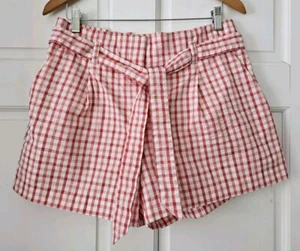 Women's LOFT Plaid Paper Bag Seersucker Shorts Zipper Tie Belt Size Medium NWT - Picture 1 of 7