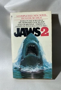 JAWS 2 Novel by Hank Searls - 1978 Vintage 1st Printing Edition - Picture 1 of 11