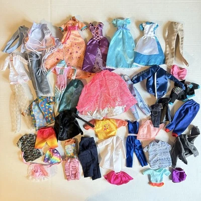 Enorme Lote Muñeca Barbie Ken Princesa y Más Ropa - Ropa - Leer Detalles - #3 Foto 1 de 4