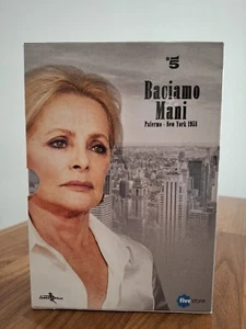 BACIAMO LE MANI PALERMO-NEW YORK 1958 PRIMA STAGIONE COMPLETA COFANETTO IN 3 DVD - Foto 1 di 12