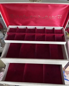 Vtg Lady Buxton Jewelry Box Case Drawer 2 Tier Cream Color w red velvet lining - Picture 1 of 13
