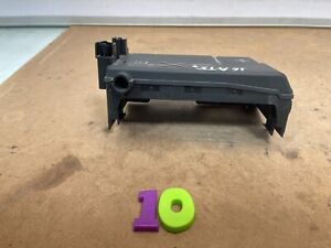 13-19 Cadillac ATS CTS - REAR BATTERY POSITIVE CONNECTOR FUSE COVER OEM