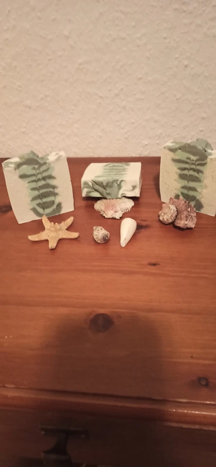 Seife - handgemacht   mehrfarbig - Thuja - Bild 1 von 1