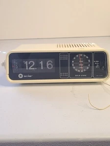 VTG Solar Brand Flip Clock AM FM Clock Radio Solid State Clock Works. Not Radio - Picture 1 of 9
