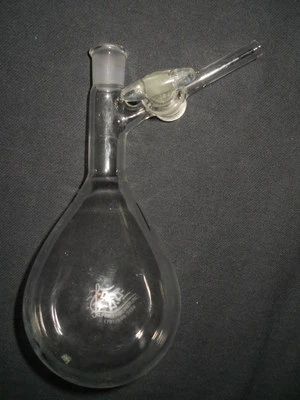 G. Finkenbeiner Glass 250mL Schlenk 14/20 Reaction Flask w/ 2mm Stopcock, Chip - Image 1 of 2