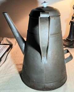 ANTIQUE HAND-SOLDERED TIN COFFEE POT WITH PORCELAIN KNOB TOP EXCELLENT CONDITION - Picture 1 of 14