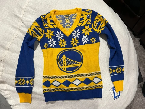 NBA Golden State Warriors Ugly Christmas Sweater Adult Size Small V-Neck NWT Cover