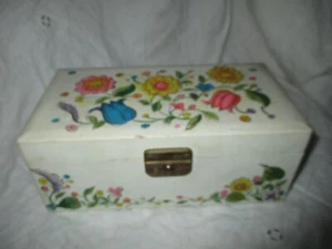 vintage musical hand painted small jewelry box with ballerina - Picture 1 of 16
