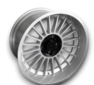 Cerchi in lega Spoke Style per BMW Serie 7 E38 9x18 ET 12 - Foto 1 di 3